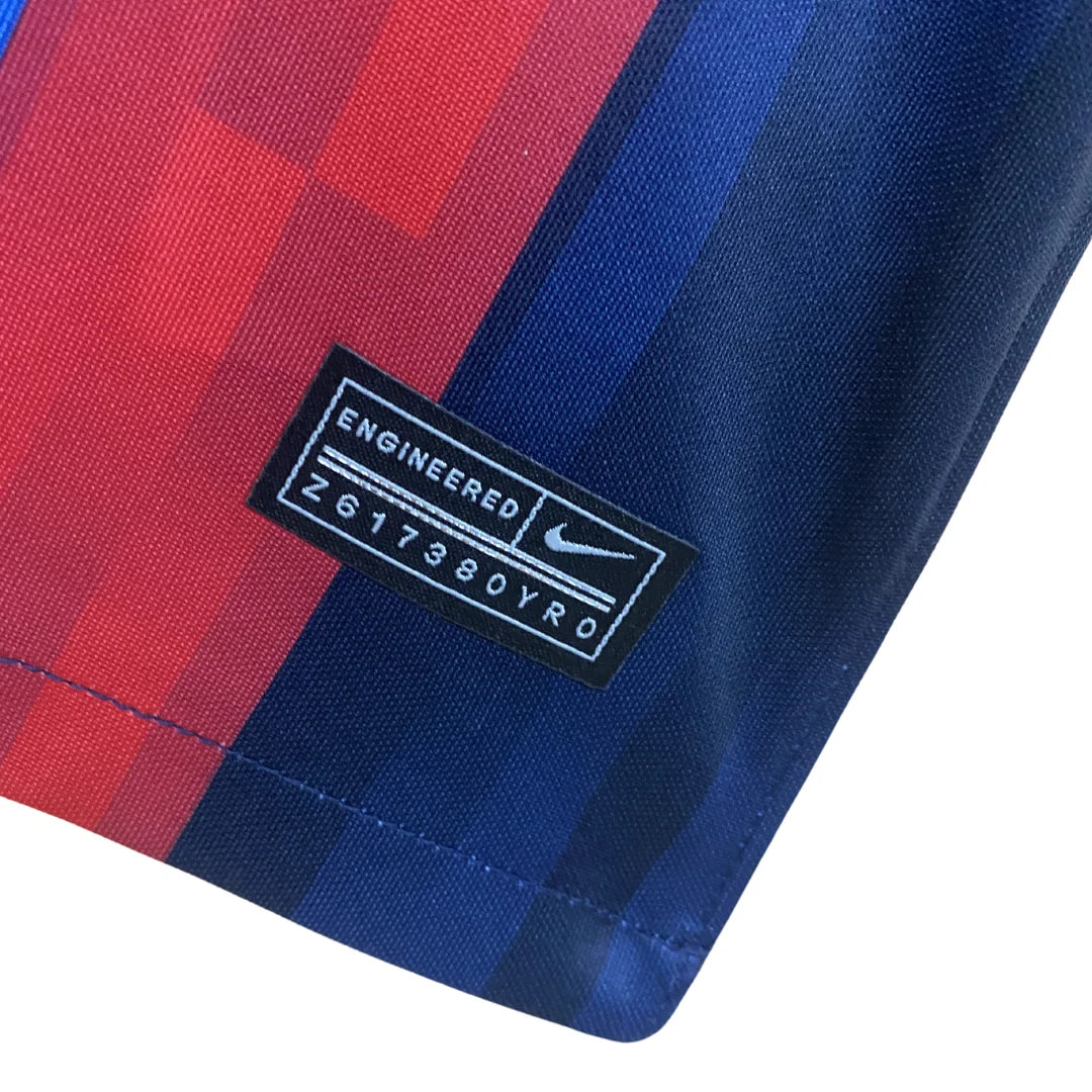 BARCELONA I 22/23 MAN